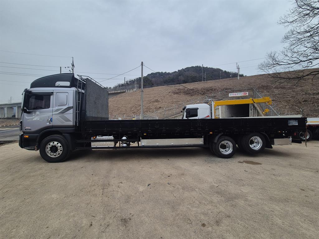 medium and large cargo Cargo - Vista 4