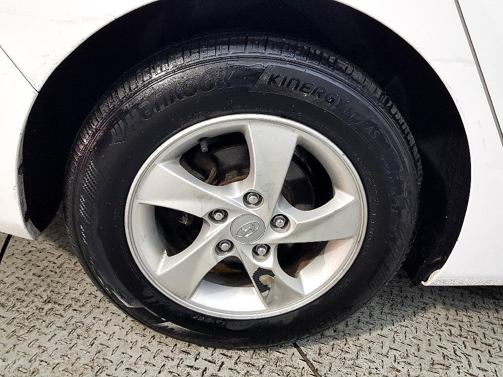 HYUNDAI Avante 2012 Blanco - Importación desde Corea - HF Imports Iquique - Foto 20