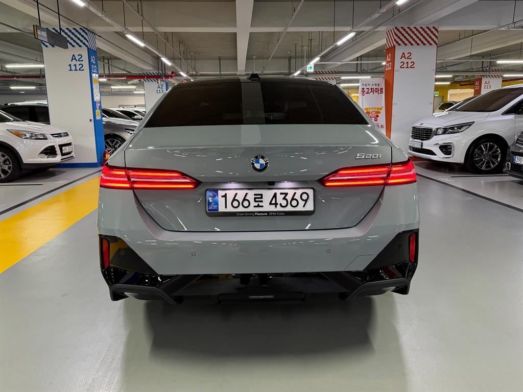 BMW 5 Series - Vista 6