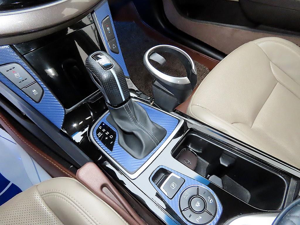 HYUNDAI i40 - Vista 10