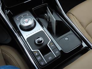 KIA Sorento - Vista 12