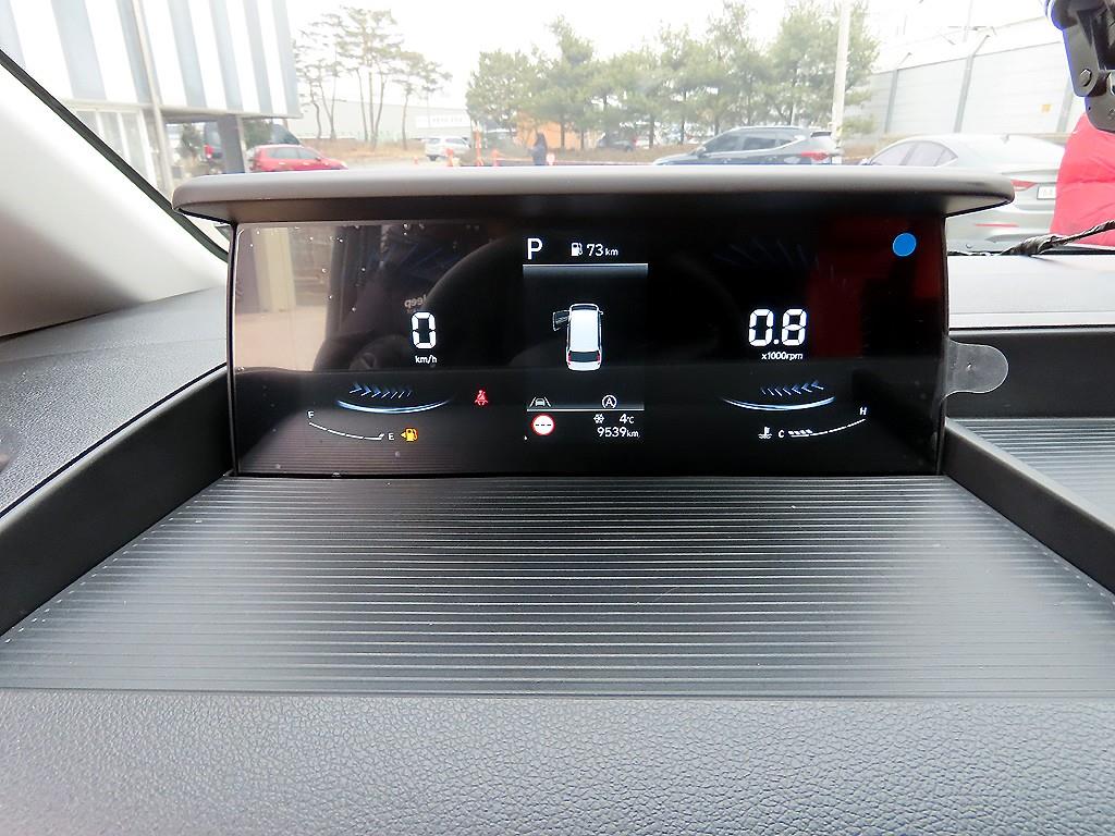 HYUNDAI Staria - Vista 9