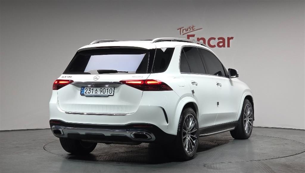 Mercedes Benz GLE Class - Vista 2