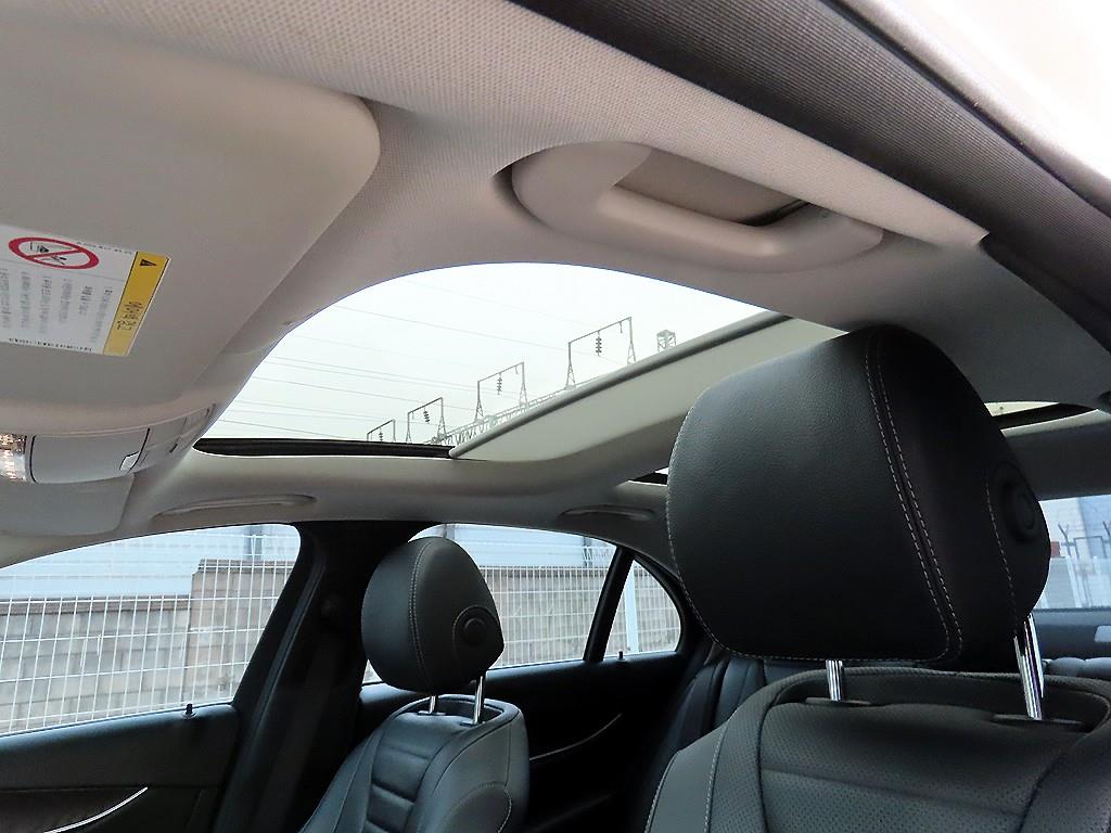 Mercedes Benz E class 2017 Blanco - Importación desde Corea - HF Imports Iquique - Foto 17