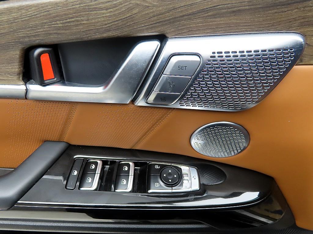 KIA Mohave - Vista 11