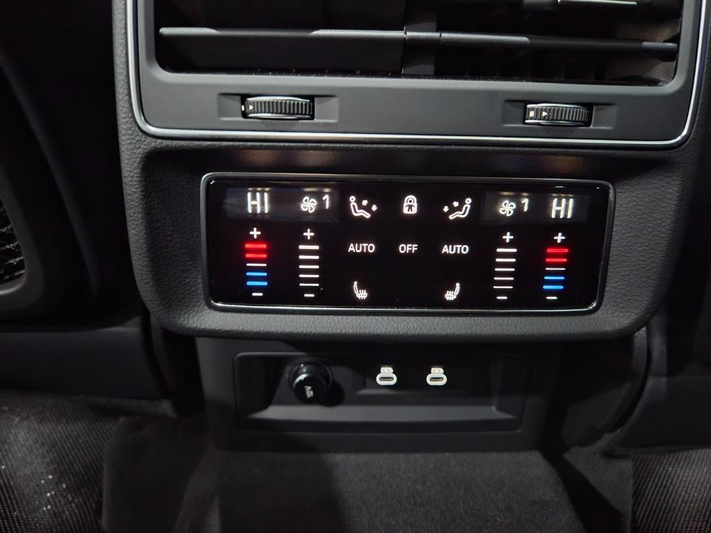 Audi SQ7 2023 Negro - Importación desde Corea - HF Imports Iquique - Foto 16