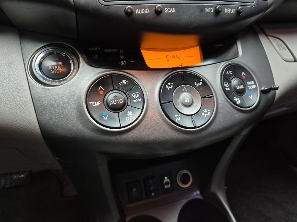 Toyota RAV4 2011 Blanco - Importación desde Corea - HF Imports Iquique - Foto 17