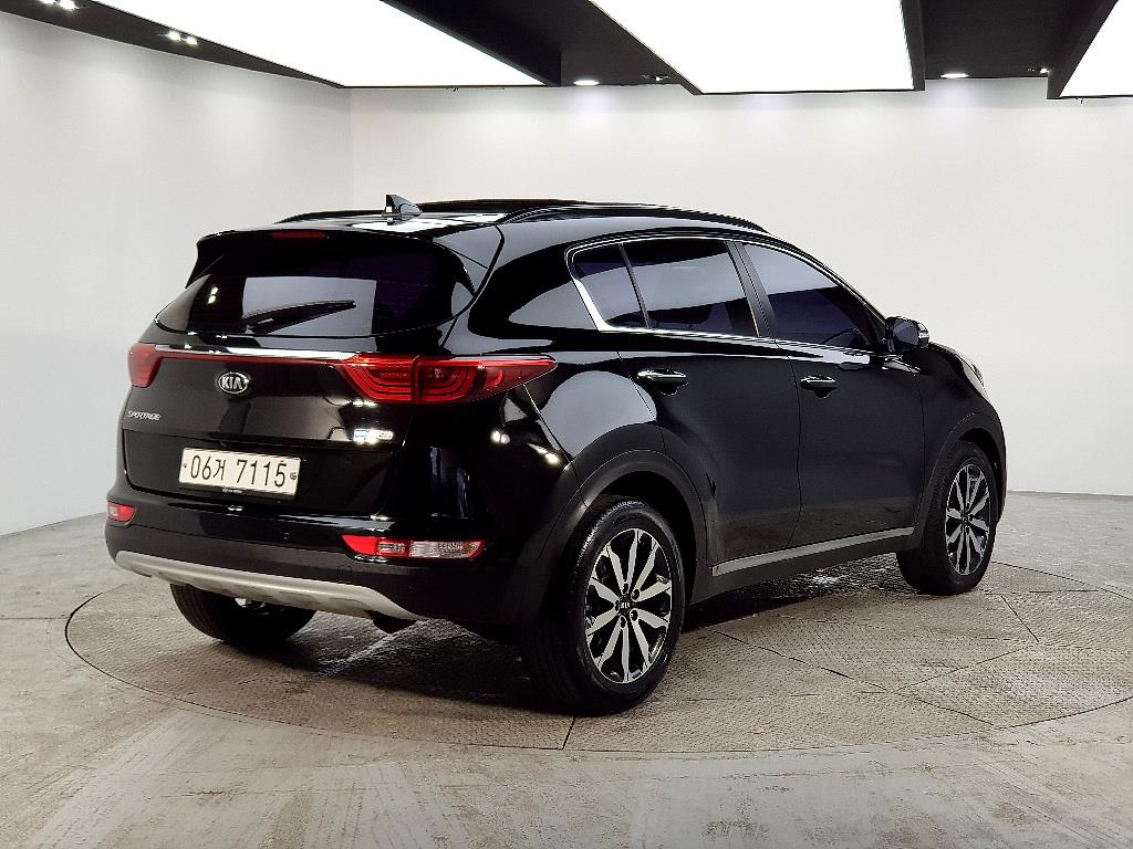 KIA Sportage - Vista 4