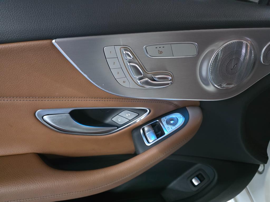 Mercedes Benz C Class 2017 Blanco - Importación desde Corea - HF Imports Iquique - Foto 16