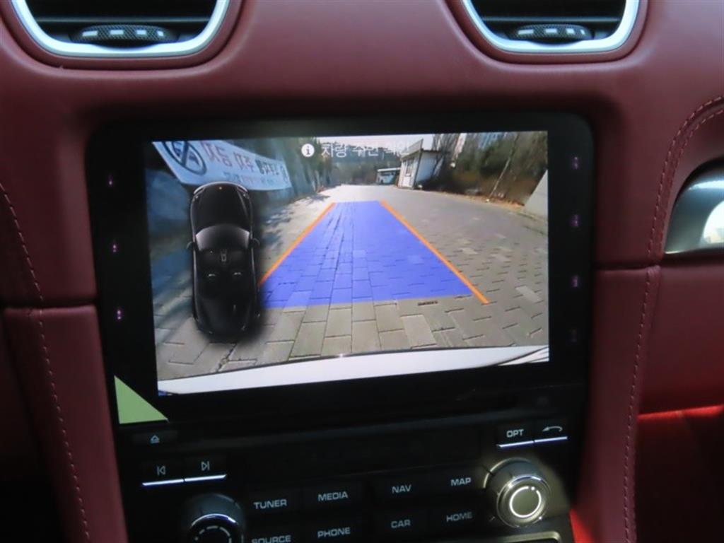 Porsche 718 2023 Gris - Importación desde Corea - HF Imports Iquique - Foto 10