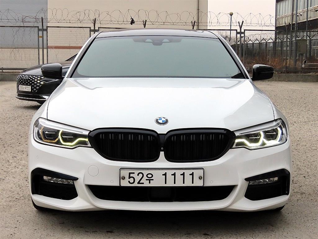 BMW 5 Series 2017 Blanco - Importación desde Corea - HF Imports Iquique - Foto 1