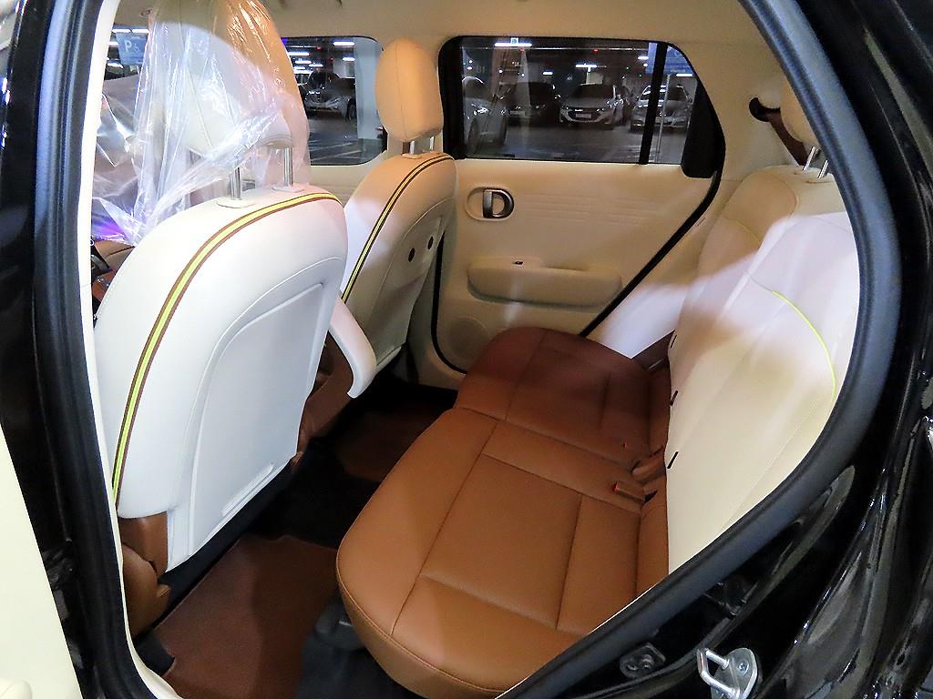 HYUNDAI Casper - Vista 7