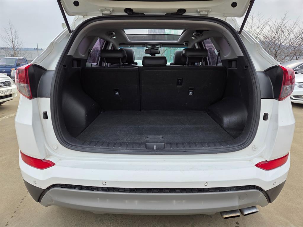 HYUNDAI Tucson 2018 Blanco - Importación desde Corea - HF Imports Iquique - Foto 18