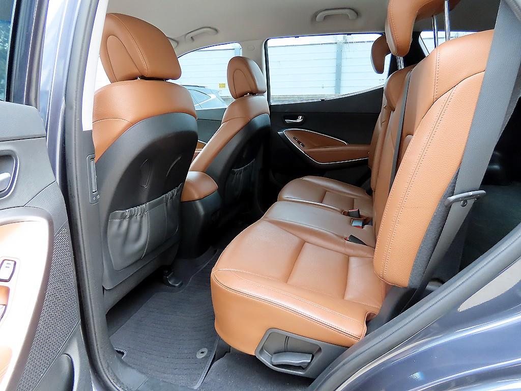 HYUNDAI Santa Fe - Vista 6