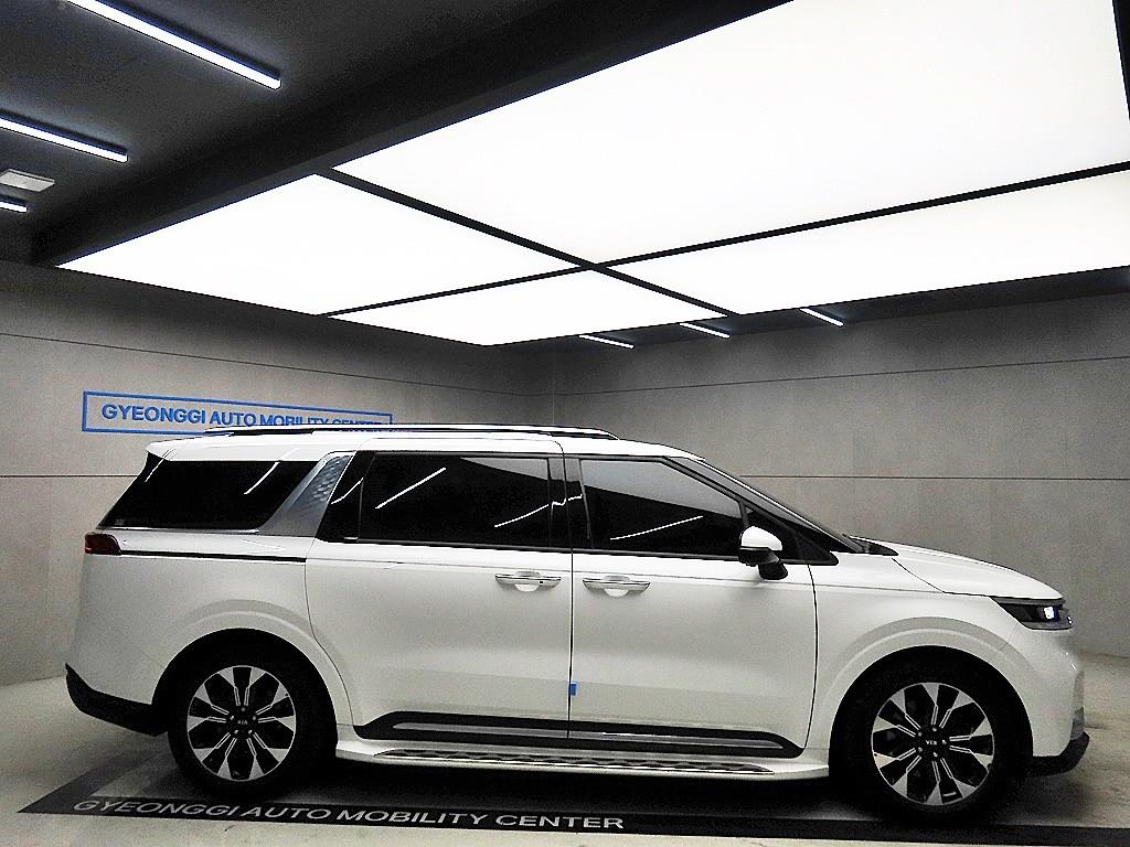 KIA Carnival - Vista 2