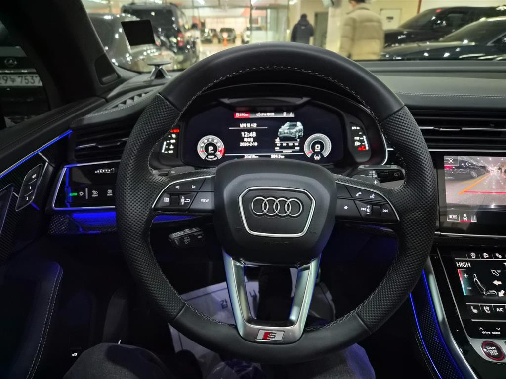 Audi SQ7 - Vista 8