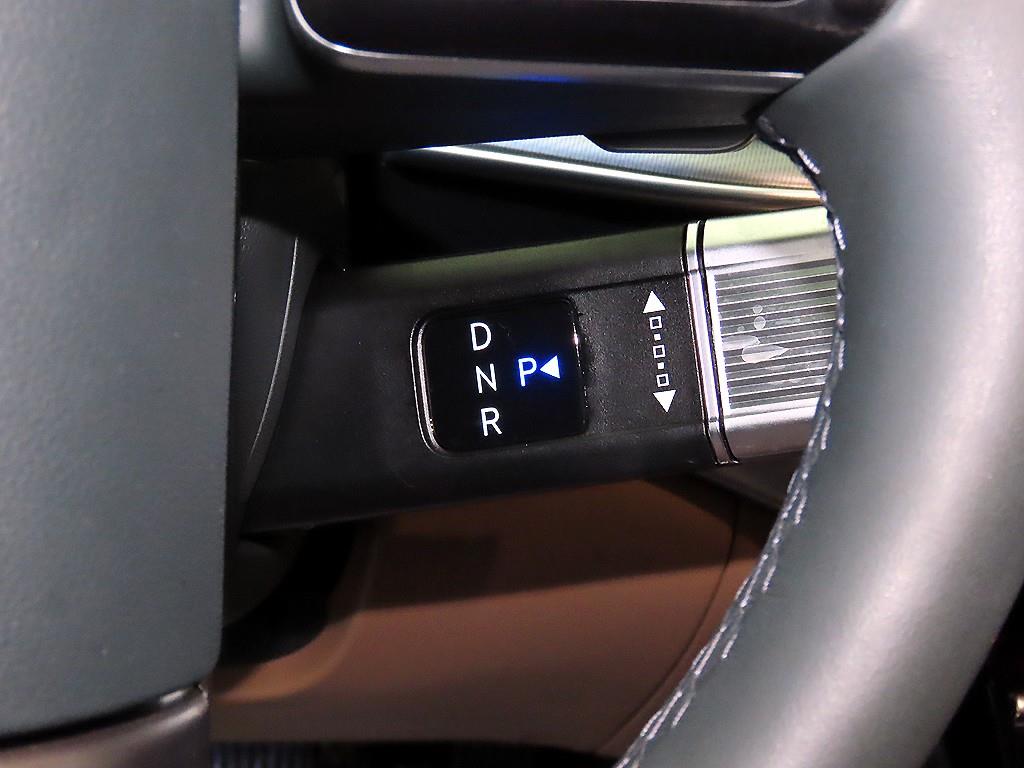 HYUNDAI Grandeur - Vista 12