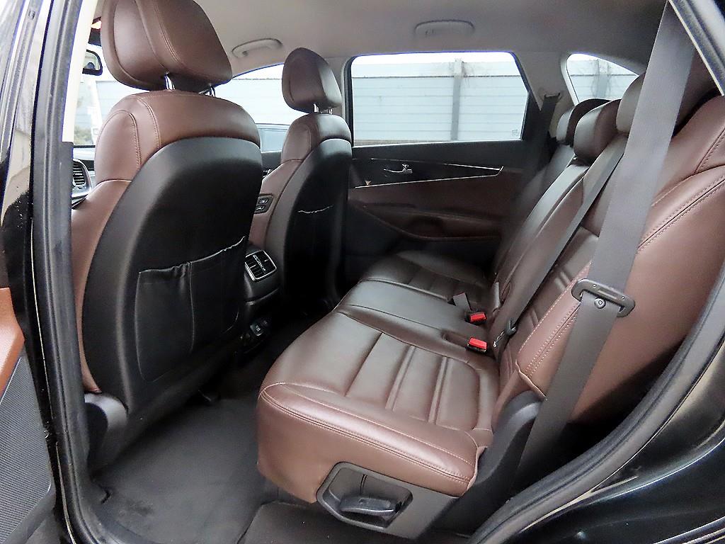 KIA Sorento - Vista 6