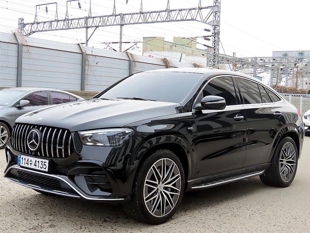 Mercedes Benz GLE Class - Vista 2