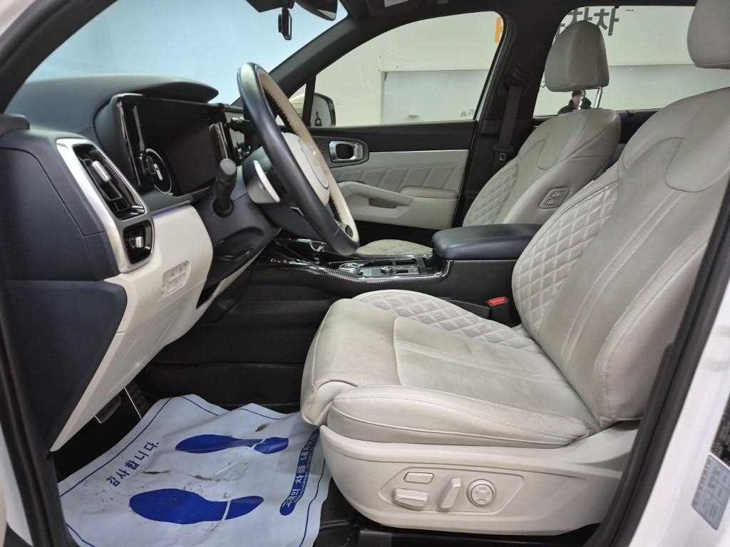 KIA Sorento - Vista 11