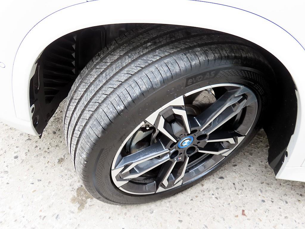 BMW iX1 2023 Blanco - Importación desde Corea - HF Imports Iquique - Foto 20