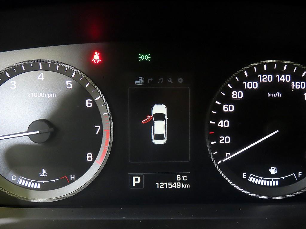 HYUNDAI Sonata - Vista 9