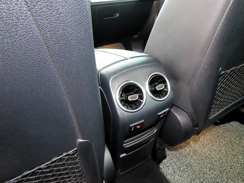 Mercedes Benz GLB Class 2020 Blanco - Importación desde Corea - HF Imports Iquique - Foto 16