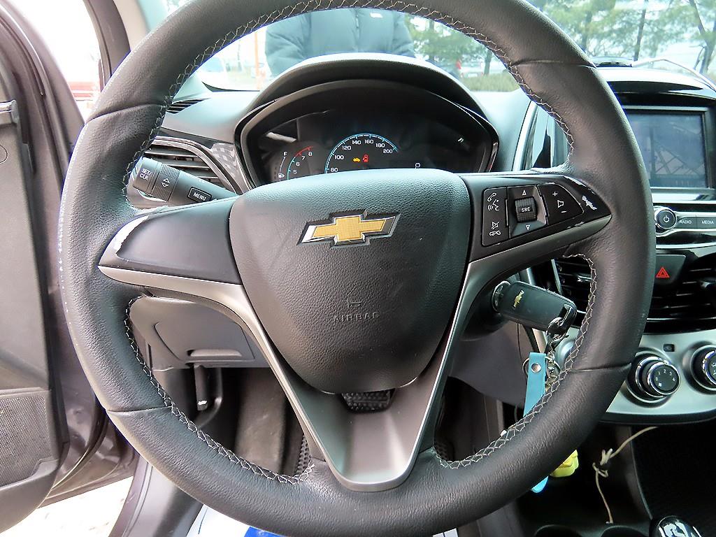 Chevrolet Spark - Vista 8