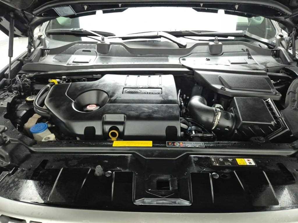 Land Rover Discovery Sports - Vista 5