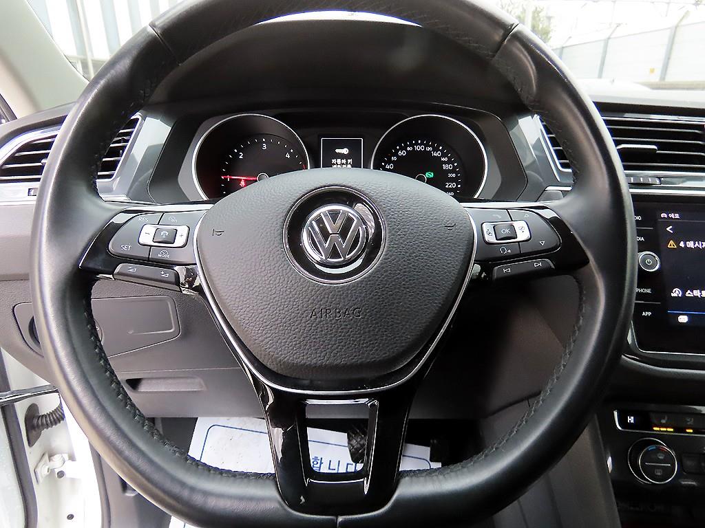 Volkswagen Tiguan - Vista 8