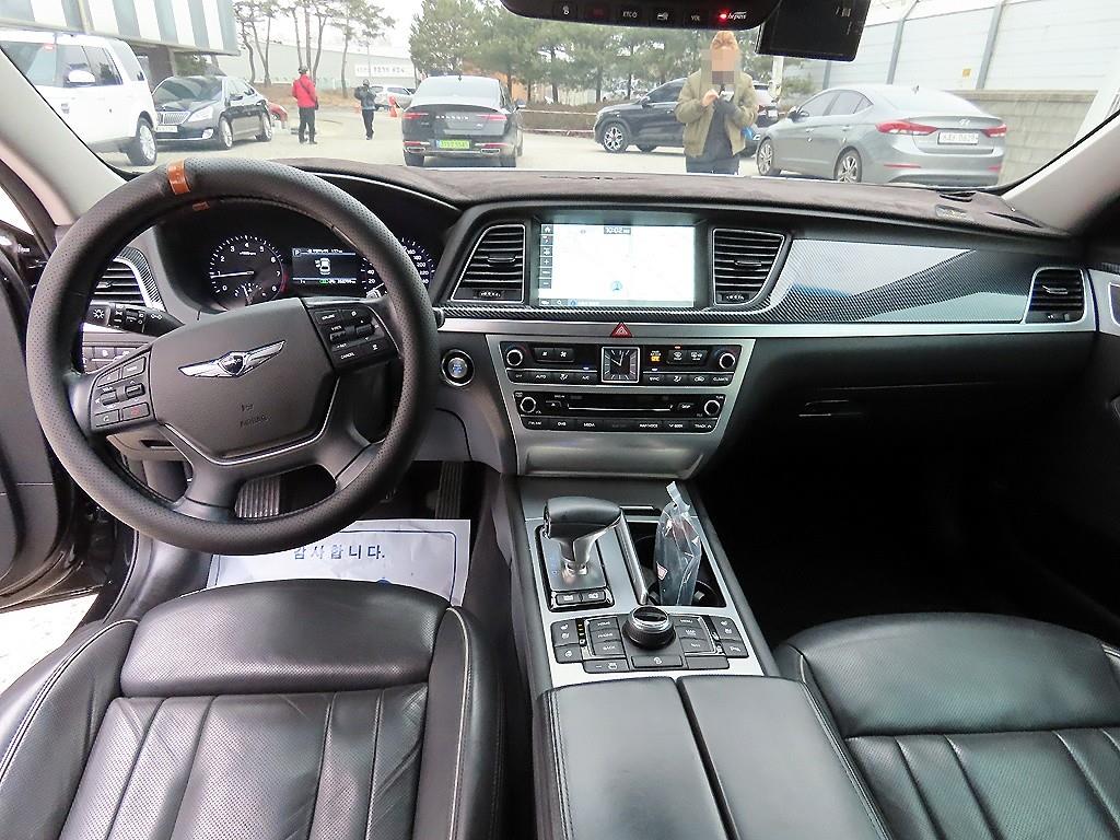 Genesis G80 - Vista 7