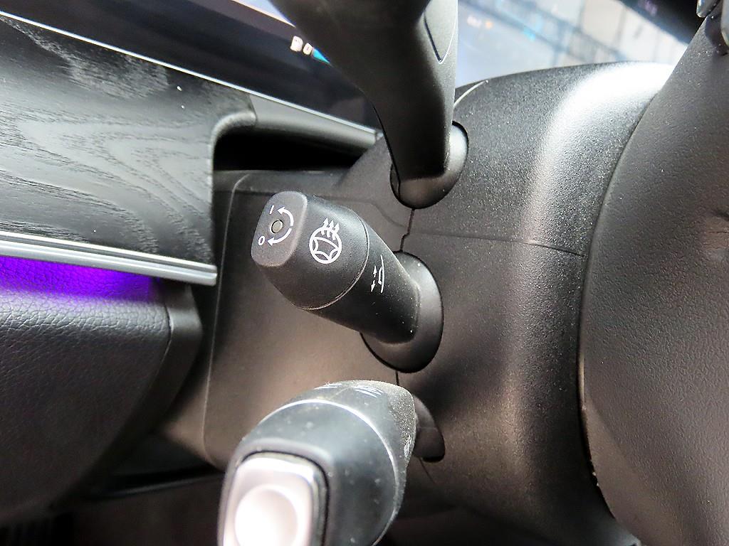 Mercedes Benz E class - Vista 11