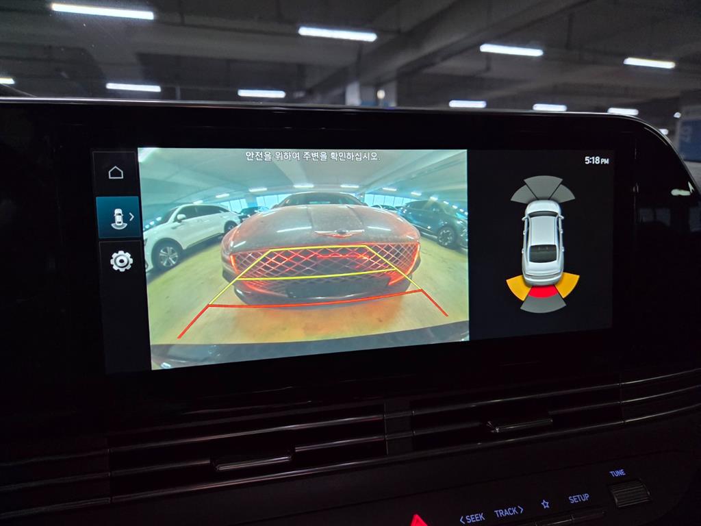 HYUNDAI Grandeur - Vista 5