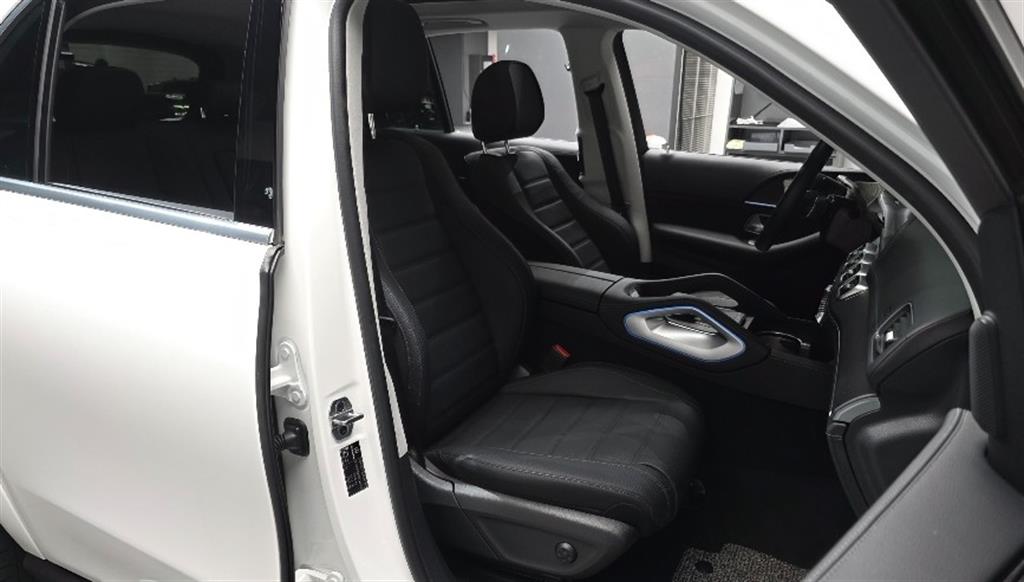 Mercedes Benz GLE Class - Vista 12