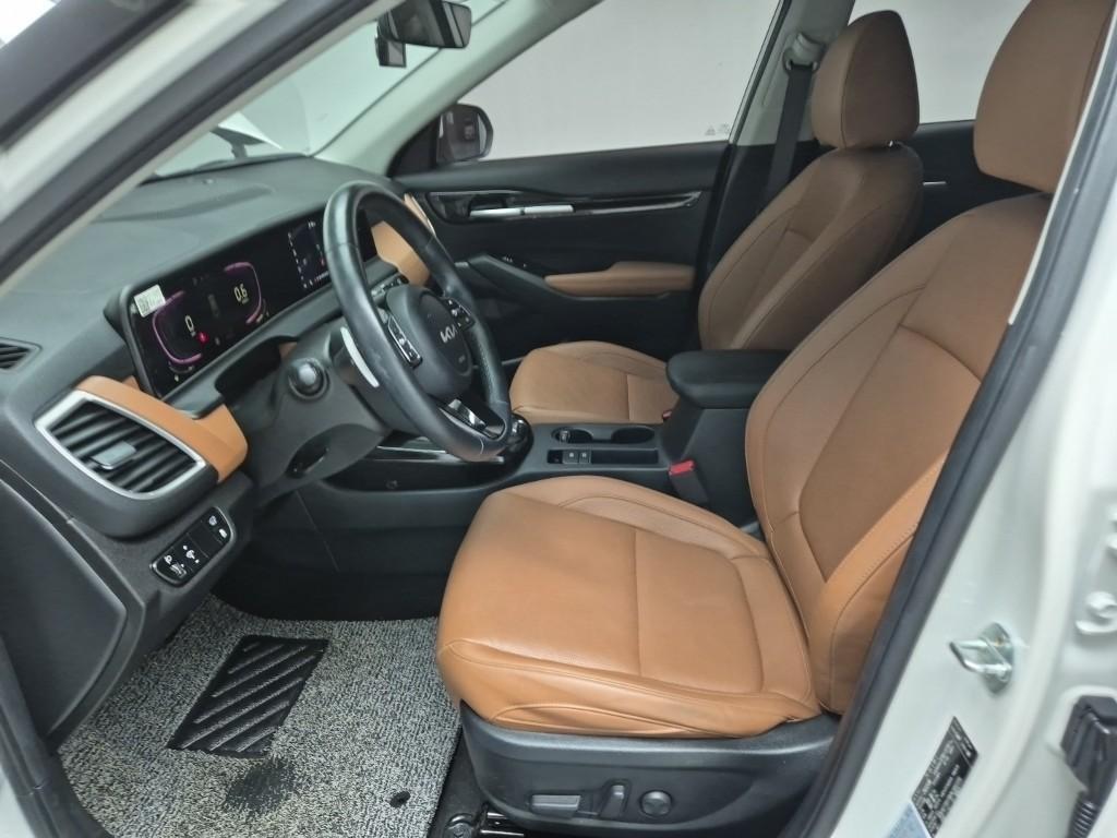 KIA Seltos - Vista 6