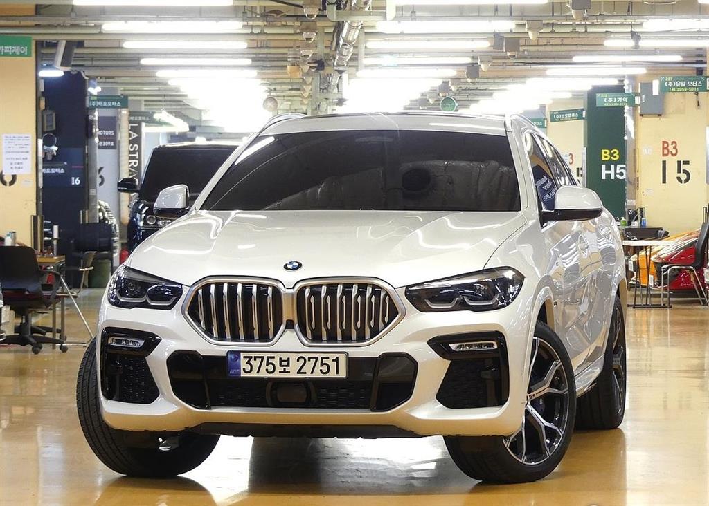 BMW X6 - Vista 2