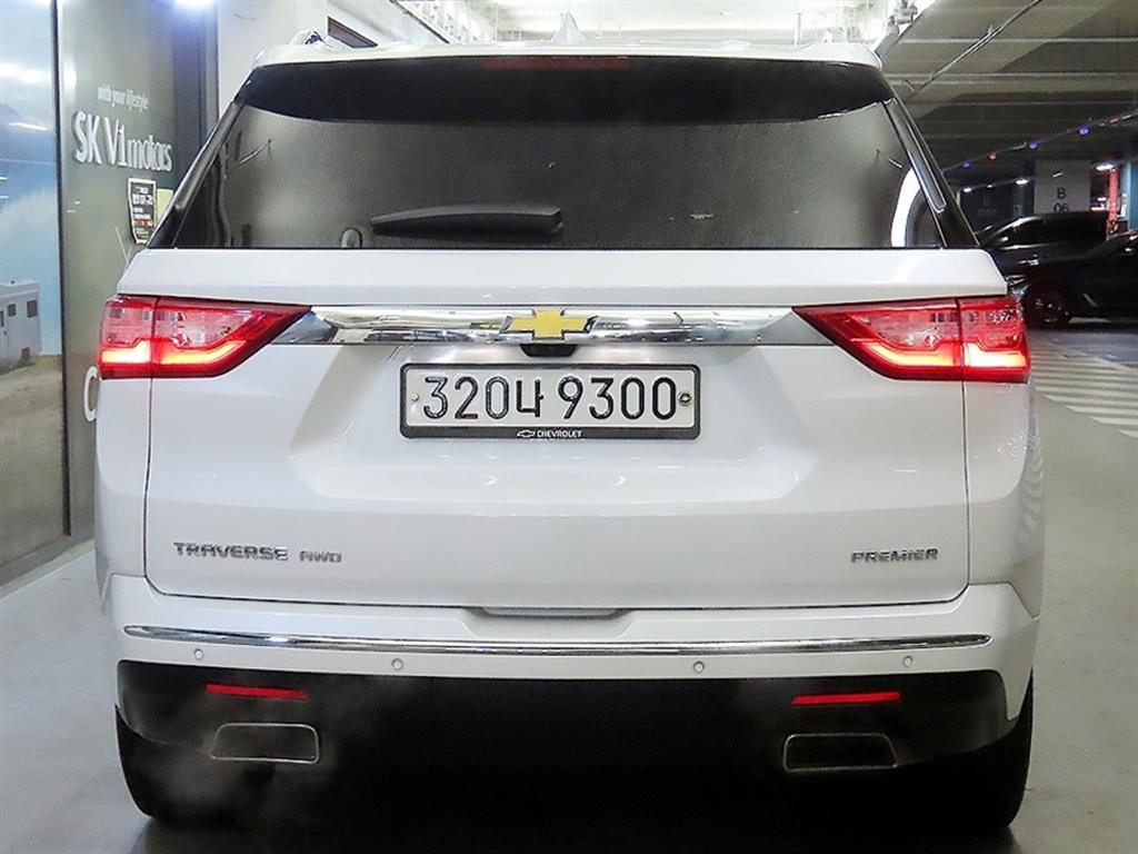 Chevrolet Travers - Vista 5