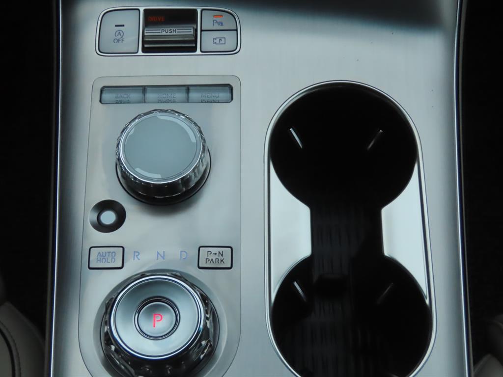 Genesis GV70 2025 Blanco - Importación desde Corea - HF Imports Iquique - Foto 9