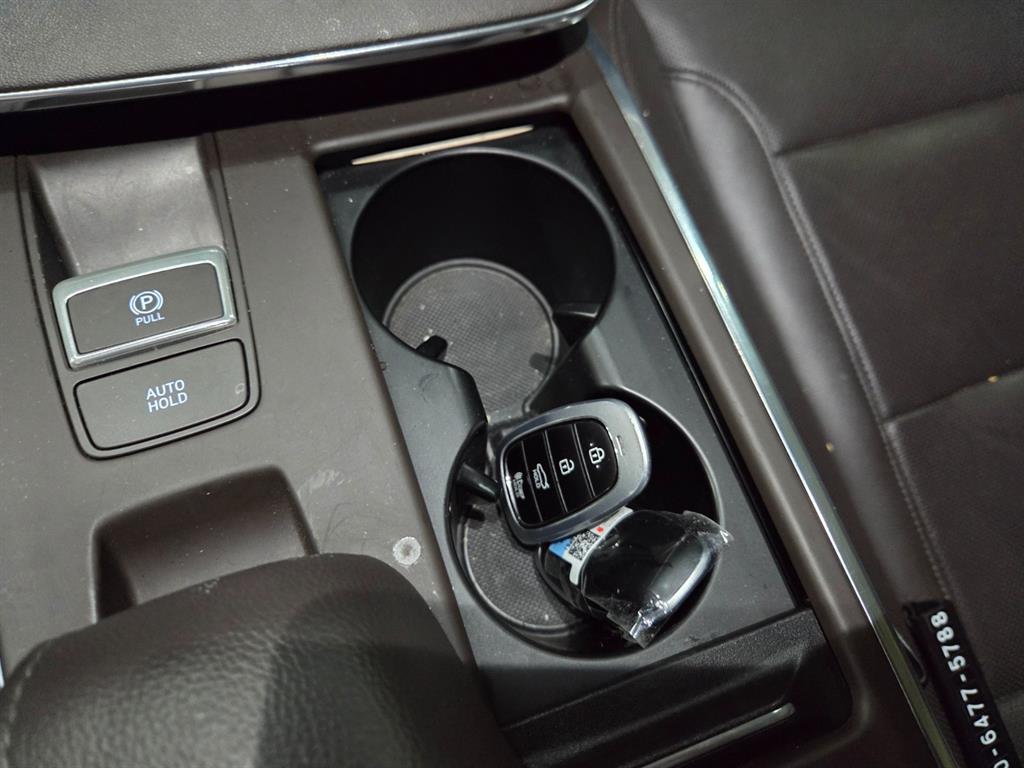 HYUNDAI Grandeur - Vista 7