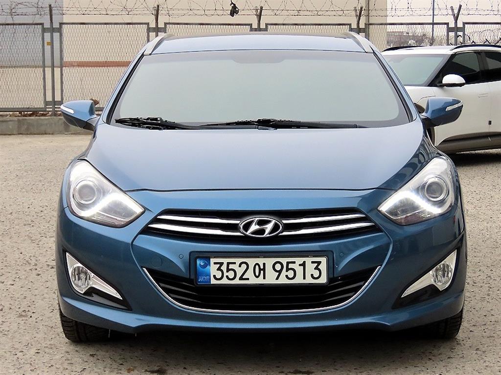 HYUNDAI i40 2014 Azul - Importación desde Corea - HF Imports Iquique - Foto 1