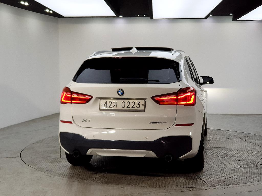 BMW X1 - Vista 3
