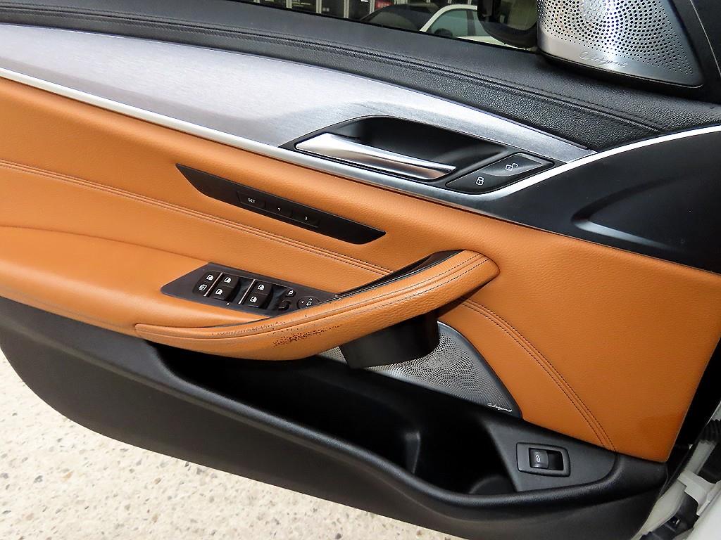 BMW 5 Series - Vista 12