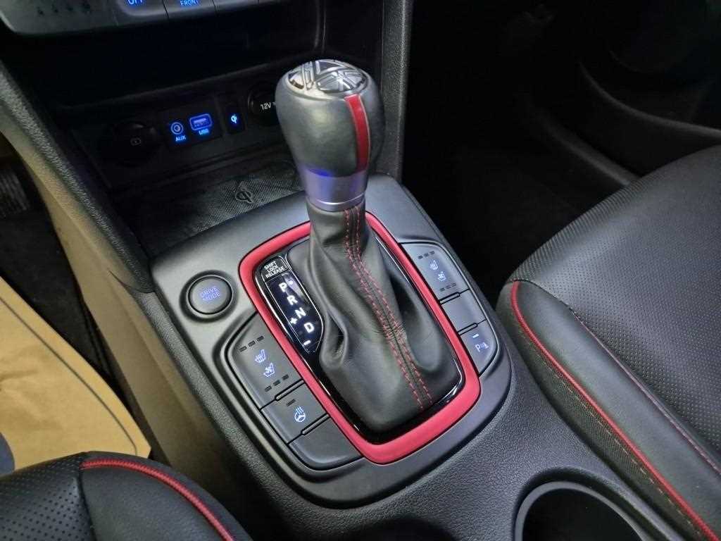 HYUNDAI Kona - Vista 8