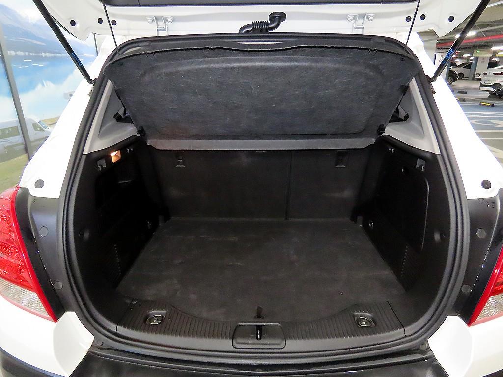 Chevrolet Trax 2014 Blanco - Importación desde Corea - HF Imports Iquique - Foto 18