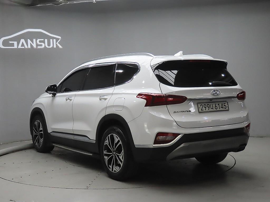 HYUNDAI Santa Fe - Vista 5