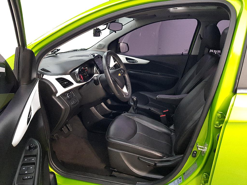 Chevrolet Spark - Vista 8