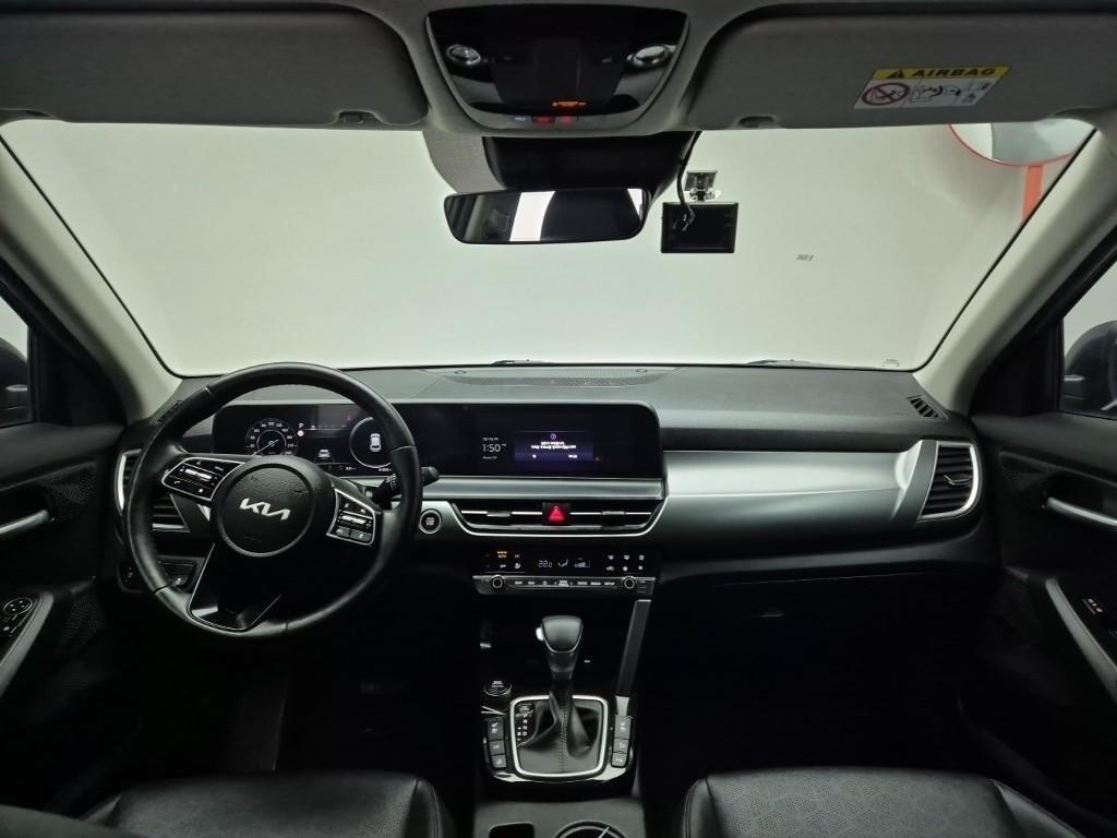 KIA Seltos - Vista 6