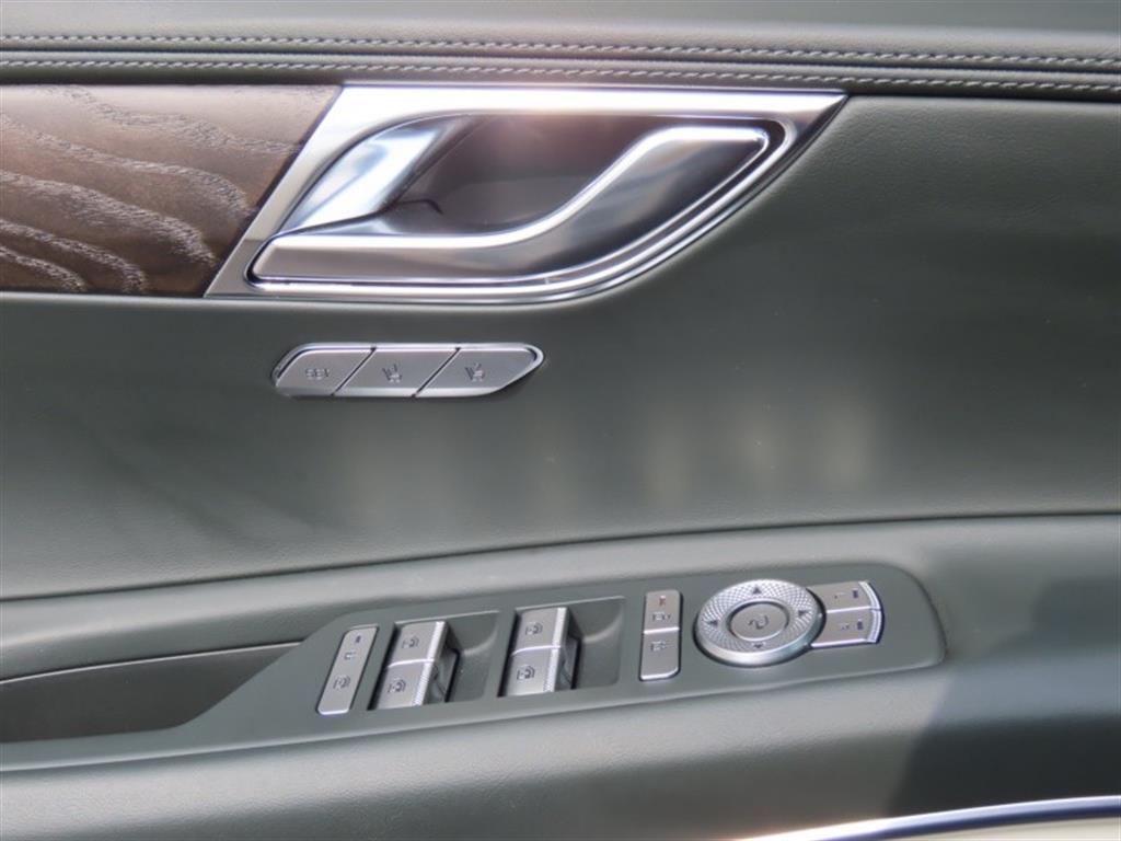 Genesis GV80 2025 Blanco - Importación desde Corea - HF Imports Iquique - Foto 12