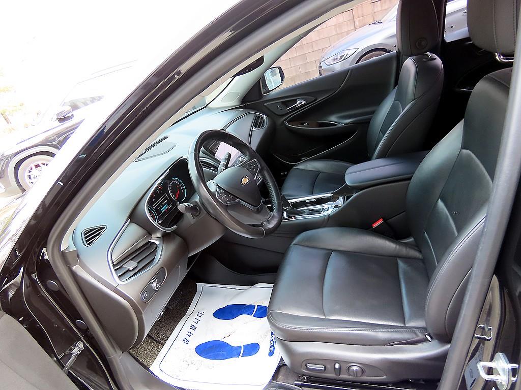 Chevrolet Malibu - Vista 5