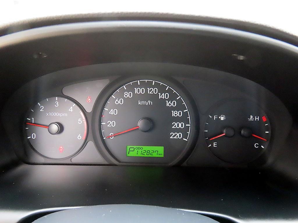 HYUNDAI Starex - Vista 10